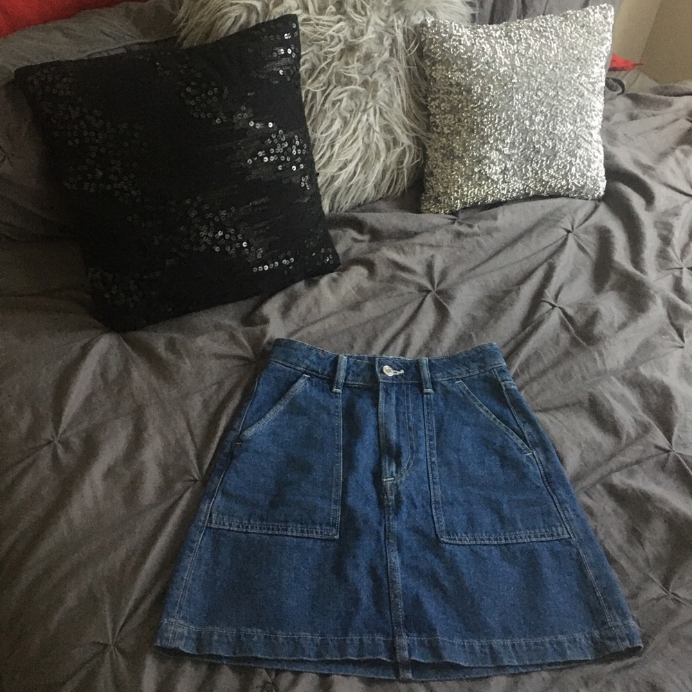 Denim skirt